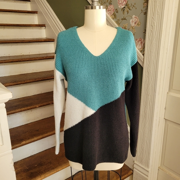 Apt 9 color block soft sweater top Small - Picture 2 of 6